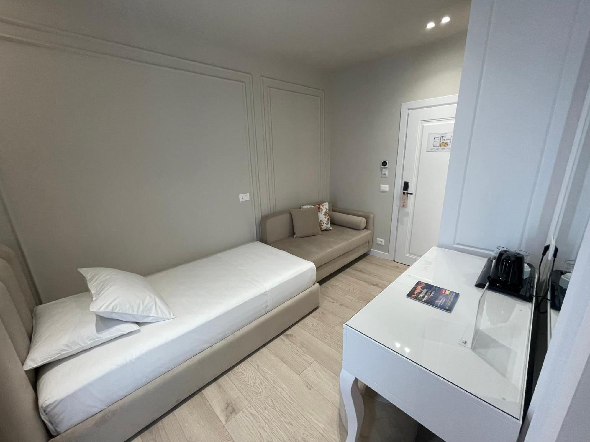 Seaside Hotel Wlora Zewnętrze zdjęcie