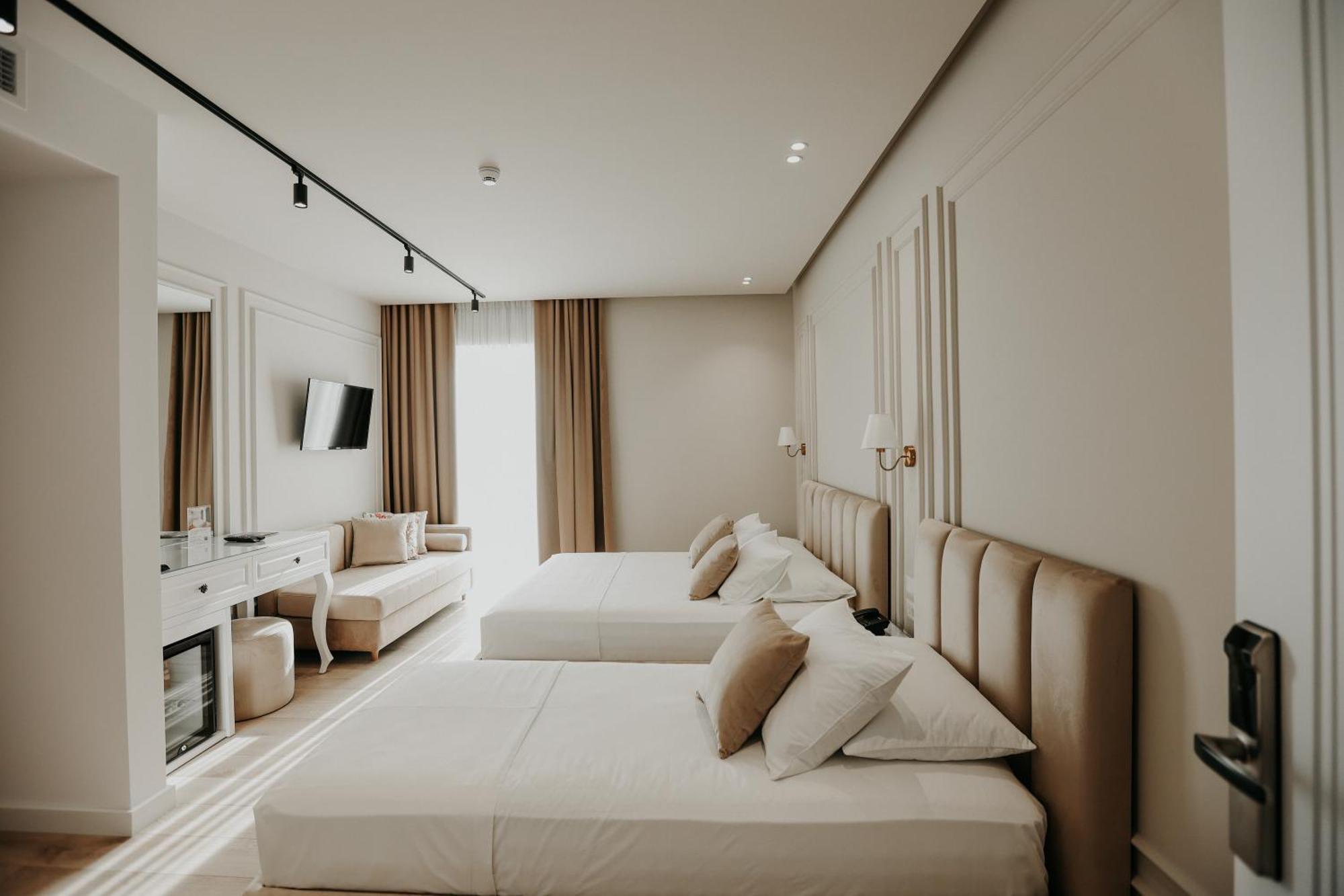 Seaside Hotel Wlora Zewnętrze zdjęcie