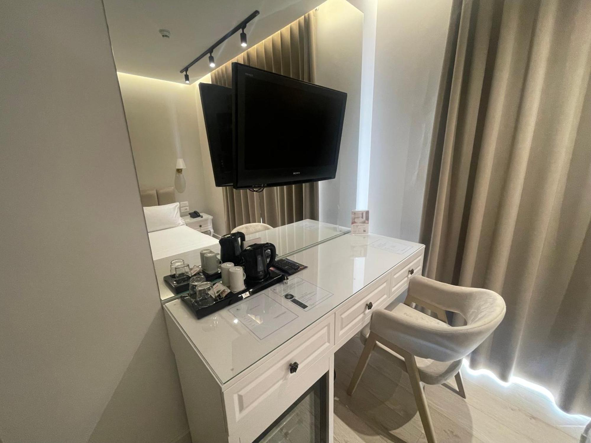 Seaside Hotel Wlora Zewnętrze zdjęcie